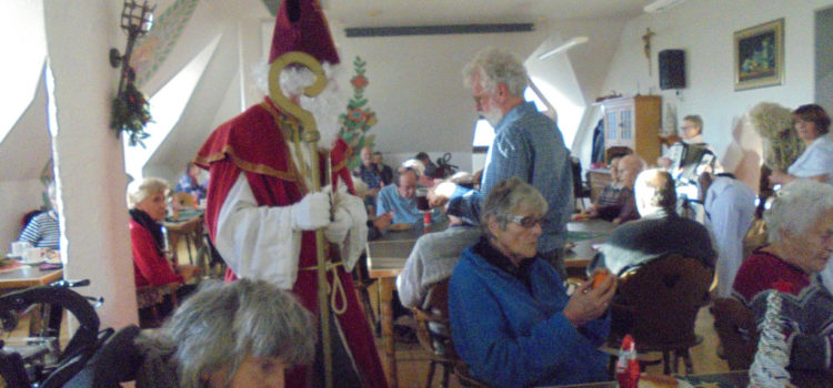 Nikolausfeier im Haus Sonnenhalde Nikolausfeier im Haus Sonnenhalde